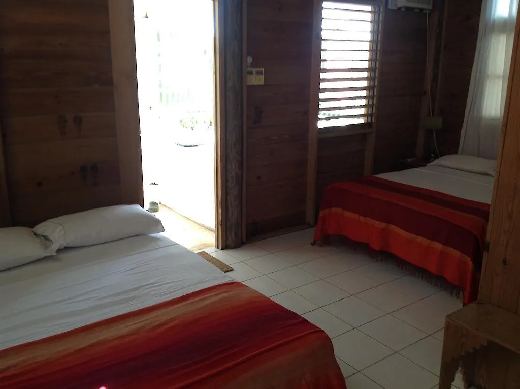 Chippewa Village Negril Aparthotel